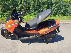 NEW MAXIMUS II - 125 CCM - ORANŽOVÁ/ČERNÁ - EURO 5